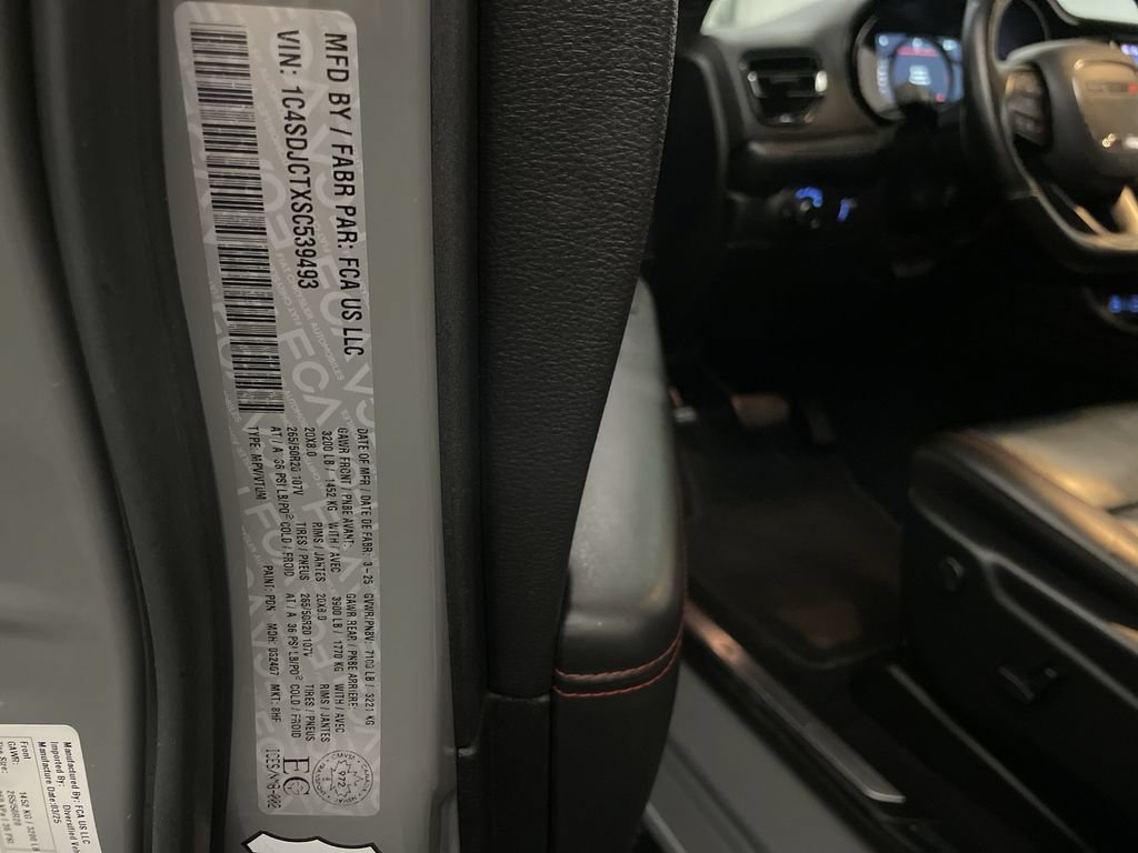 Used 2025 Dodge Durango R/T w/ Blacktop Package AWD/4WD image 28