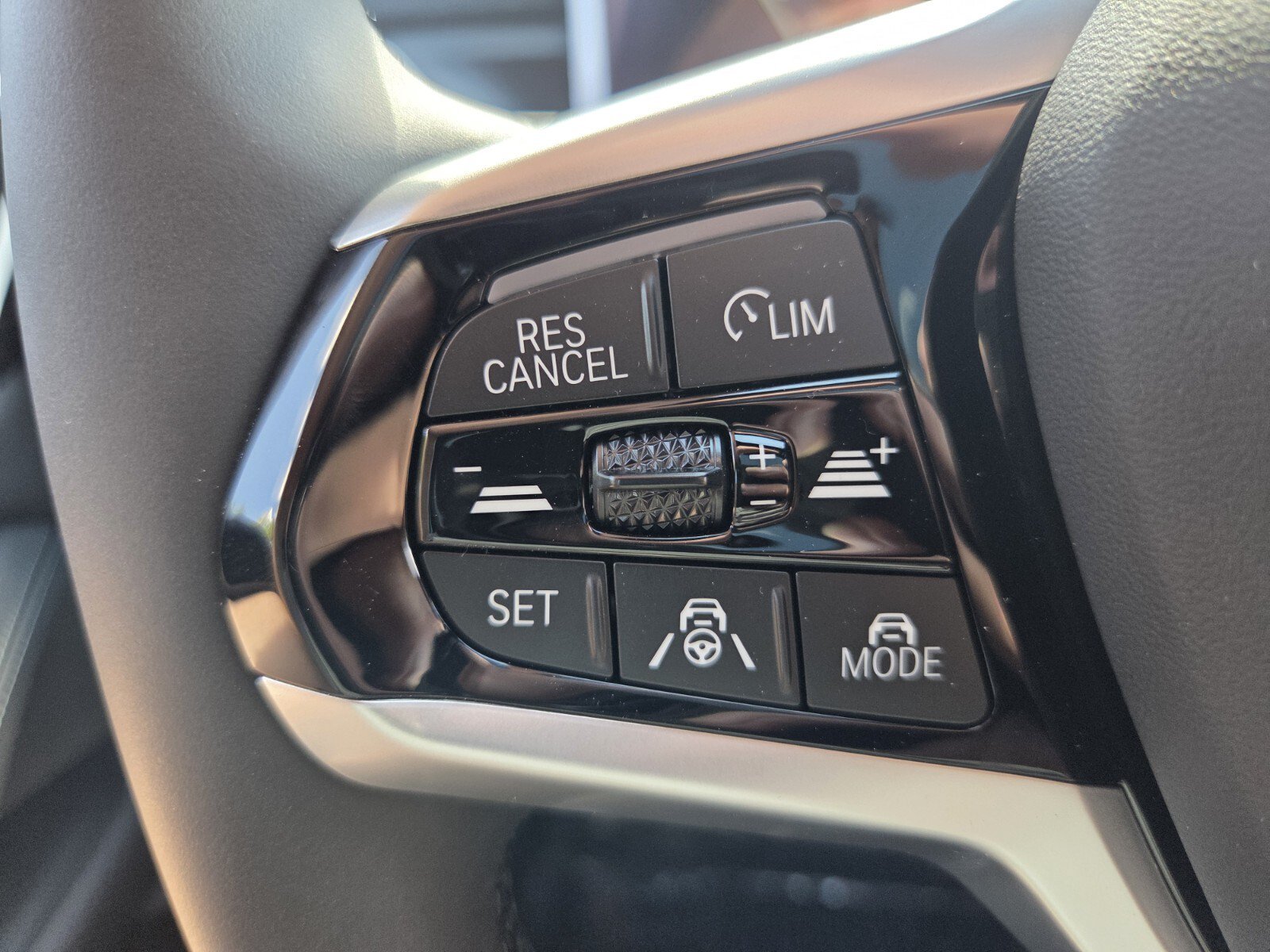 New 2026 BMW i4 eDrive40 w/ Premium Package RWD image 27