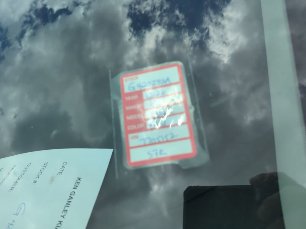 Used 2020 Kia Soul LX image 5