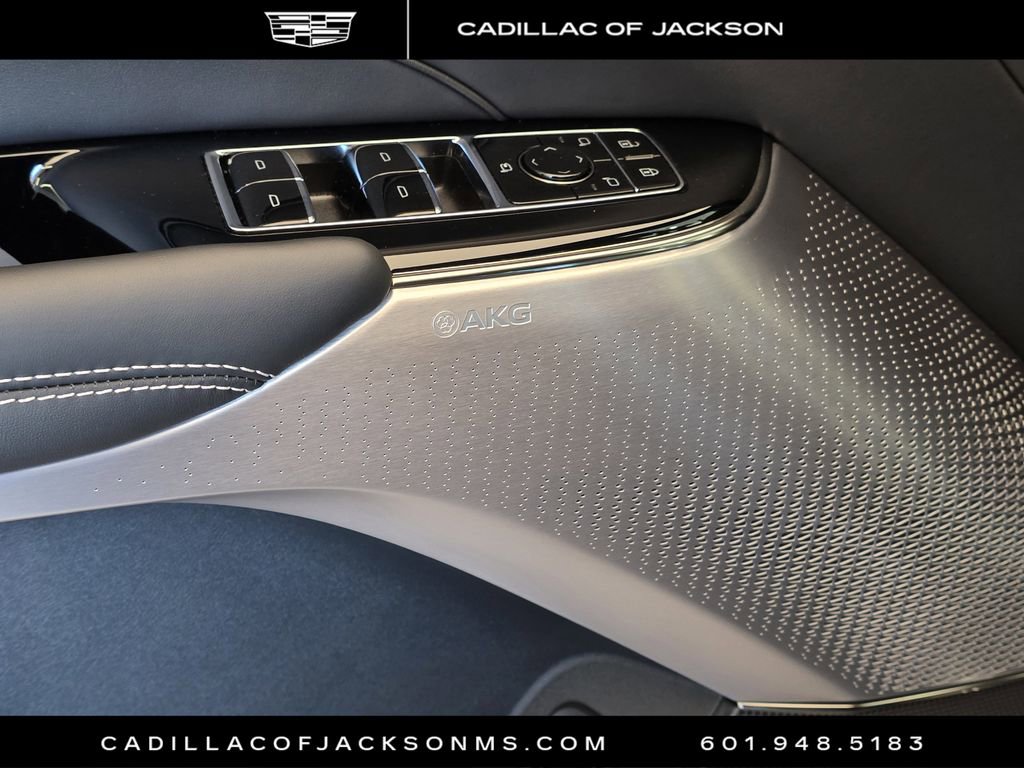 New 2026 Cadillac Lyriq V image 13