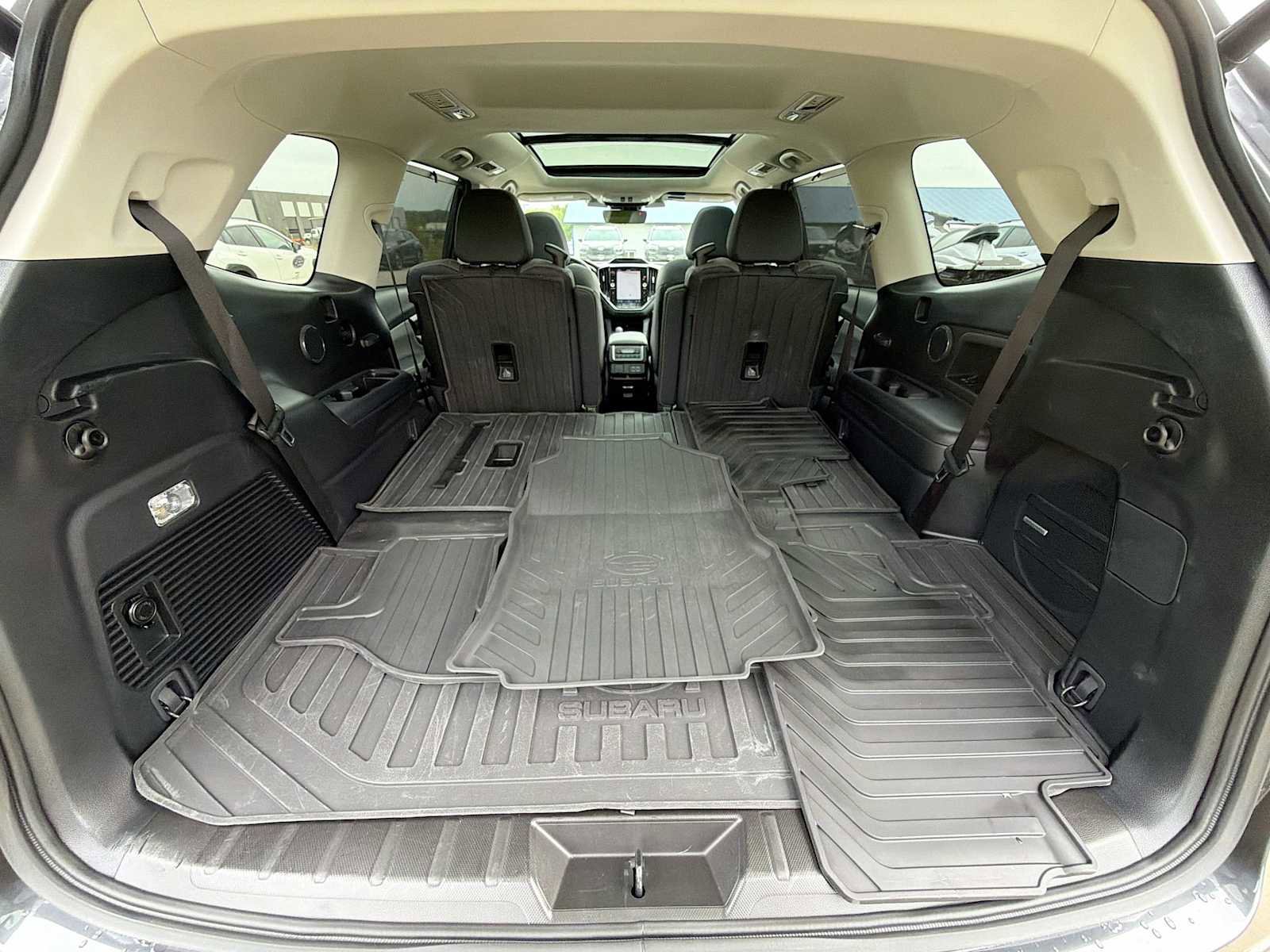 Used 2024 Subaru Ascent Onyx Edition Limited AWD/4WD image 30