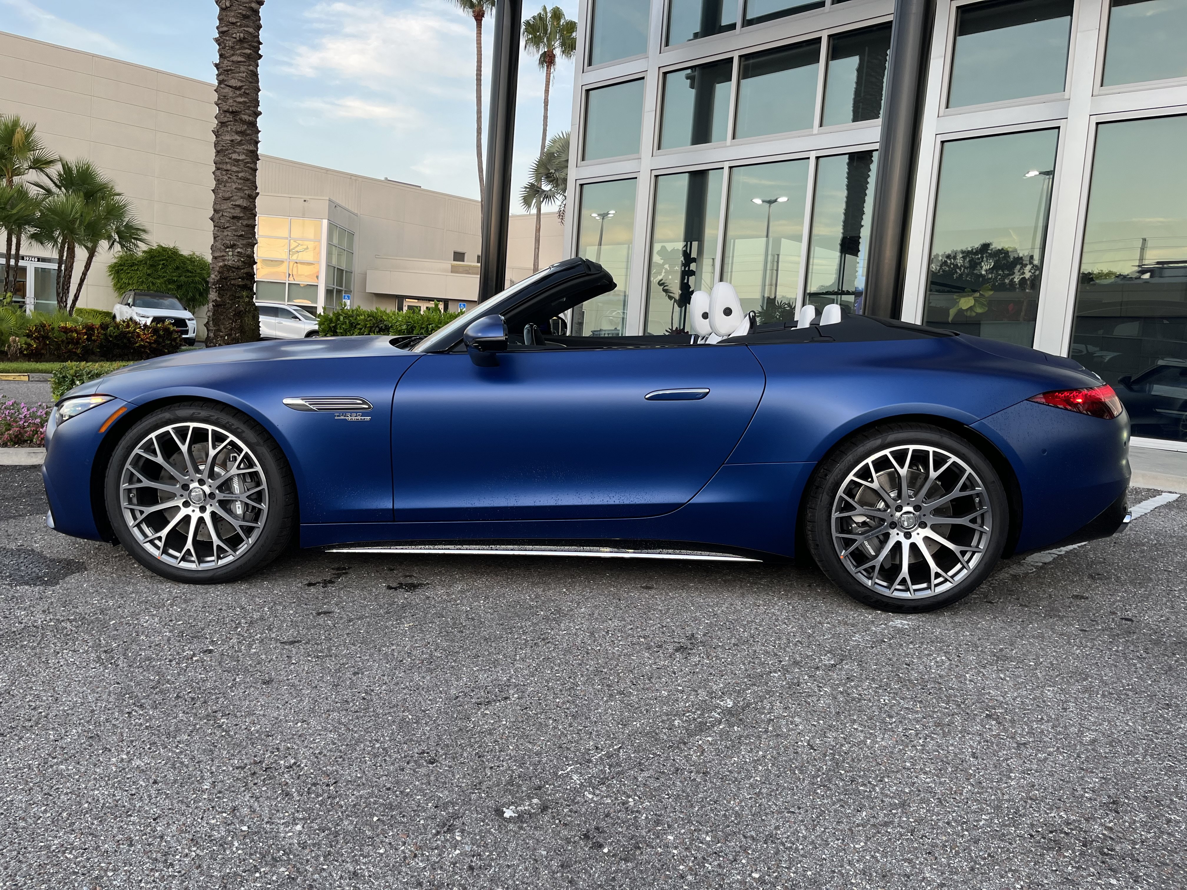 New 2026 Mercedes-Benz SL 43 AMG image 3