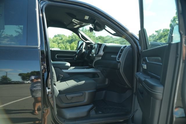 New 2026 RAM 2500 Big Horn AWD/4WD image 16