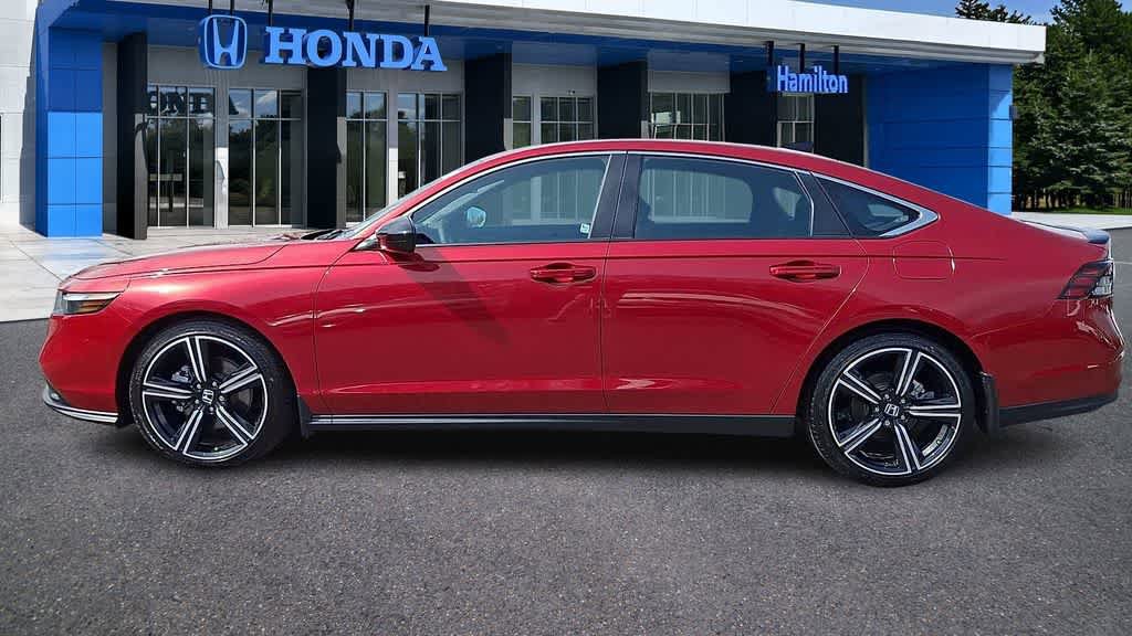Certified 2025 Honda Accord Sport image 5