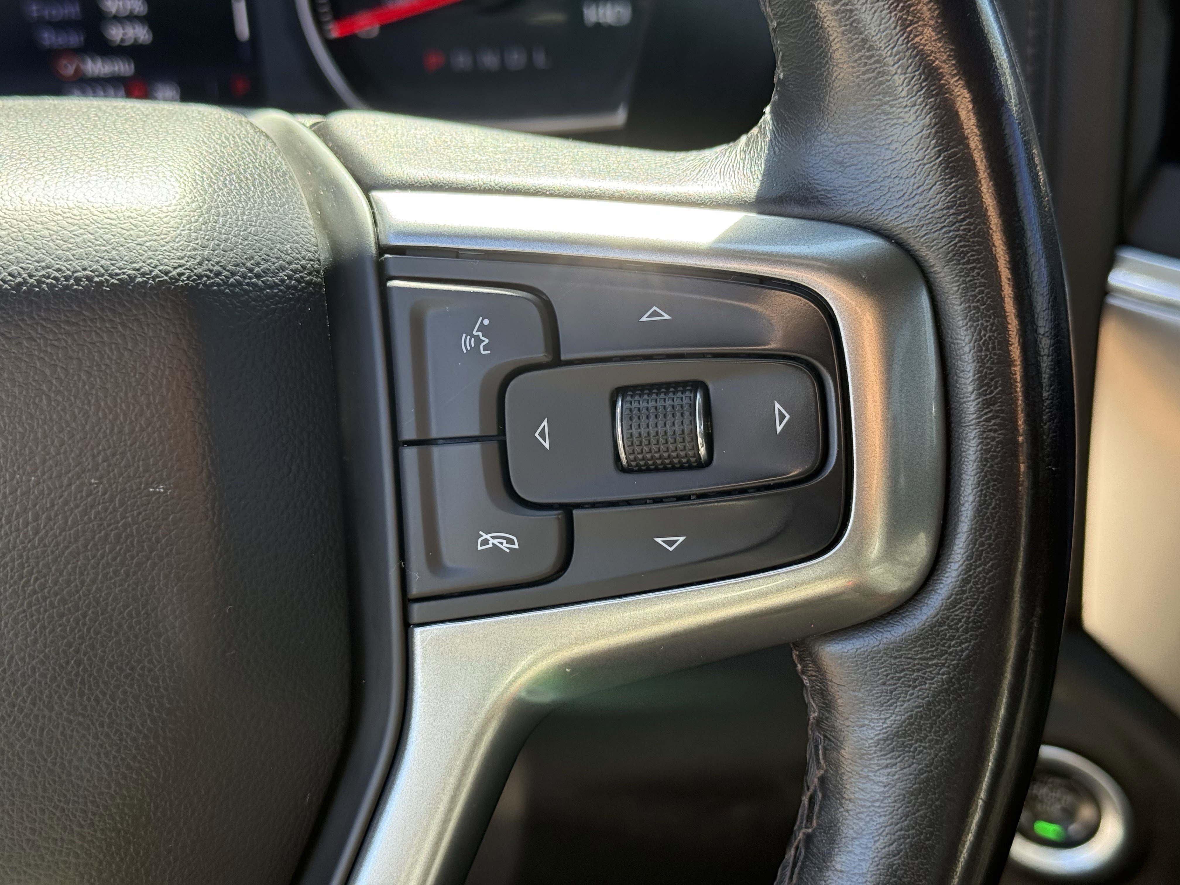 Used 2021 Chevrolet Silverado 2500 LTZ image 17