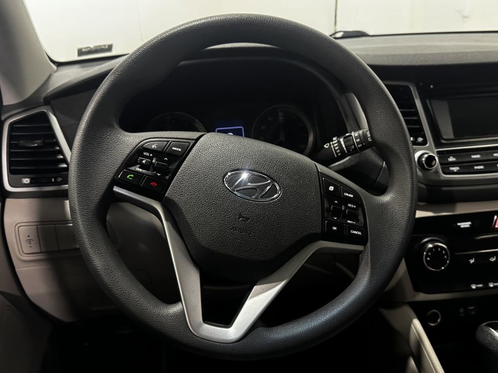Used 2018 Hyundai Tucson SE FWD image 4