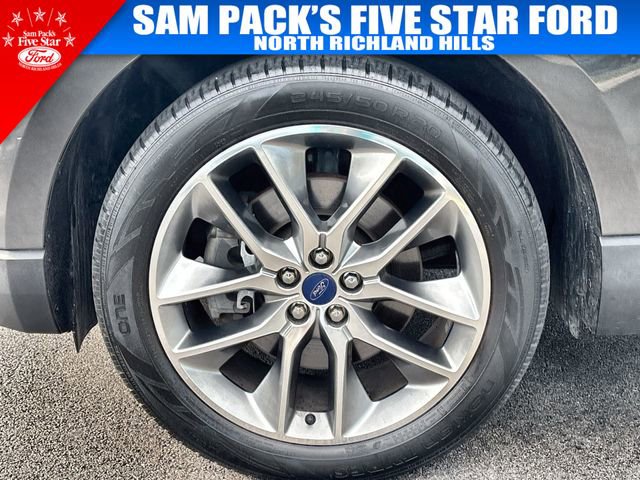 Used 2016 Ford Edge Titanium w/ Equipment Group 301A AWD/4WD image 19