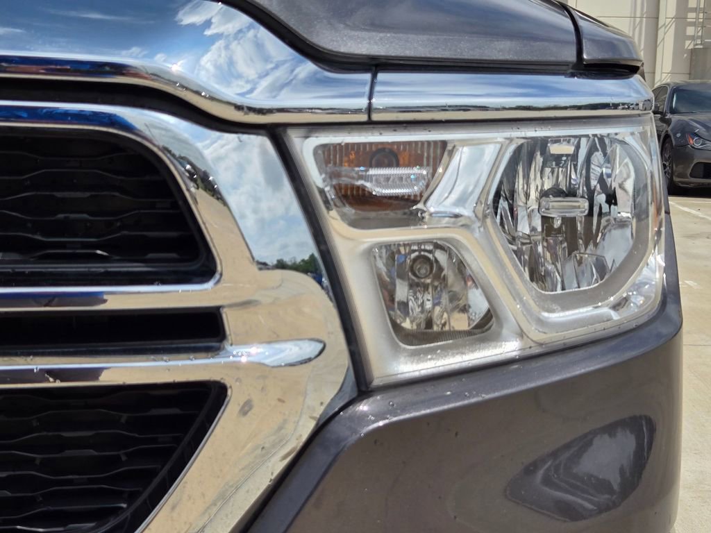 Used 2022 RAM 1500 Big Horn AWD/4WD image 32