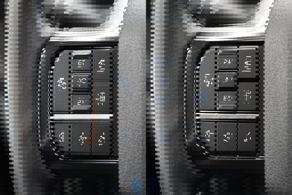 Used 2023 Ford F150 Platinum w/ Equipment Group 701A High image 26