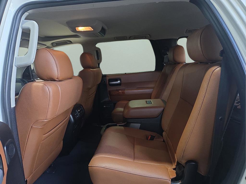 Certified 2019 Toyota Sequoia Platinum AWD/4WD image 14
