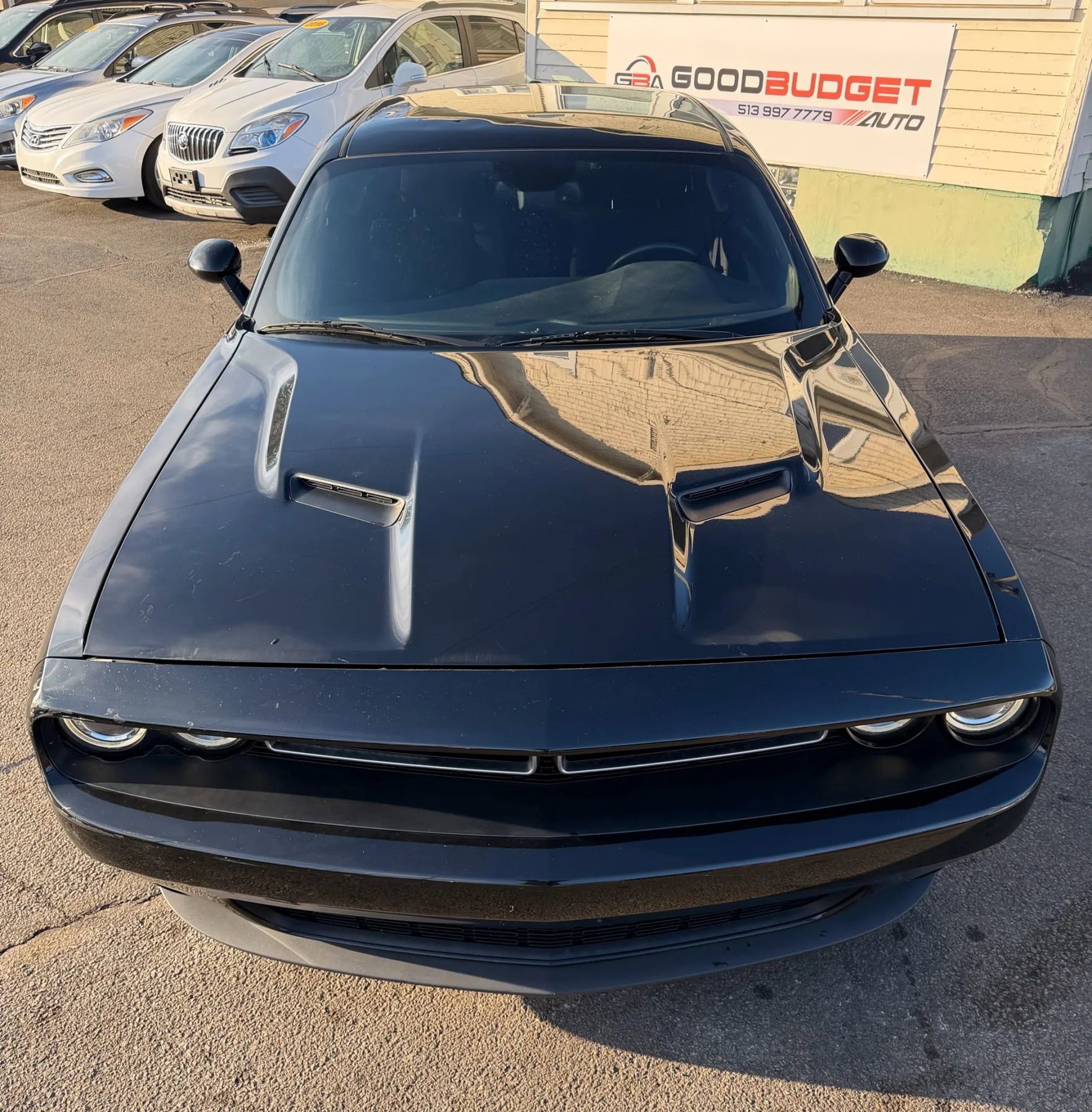 Used 2016 Dodge Challenger SXT image 12