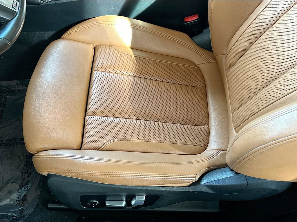 Used 2022 BMW 430i Convertible w/ M Sport Package image 19