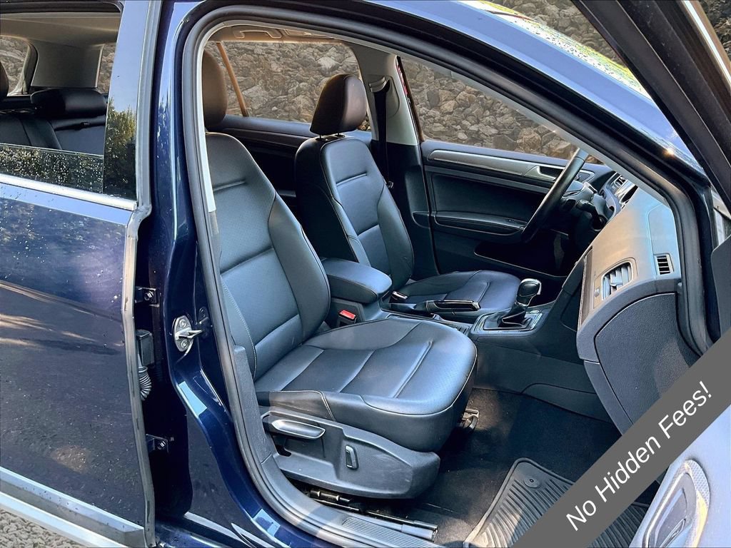 Used 2017 Volkswagen Golf Alltrack SE AWD/4WD image 7