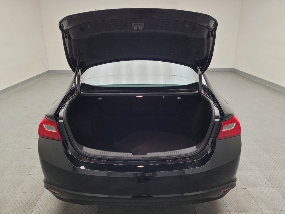 Used 2022 Chevrolet Malibu LS w/ Driver Confidence Package II FWD image 29