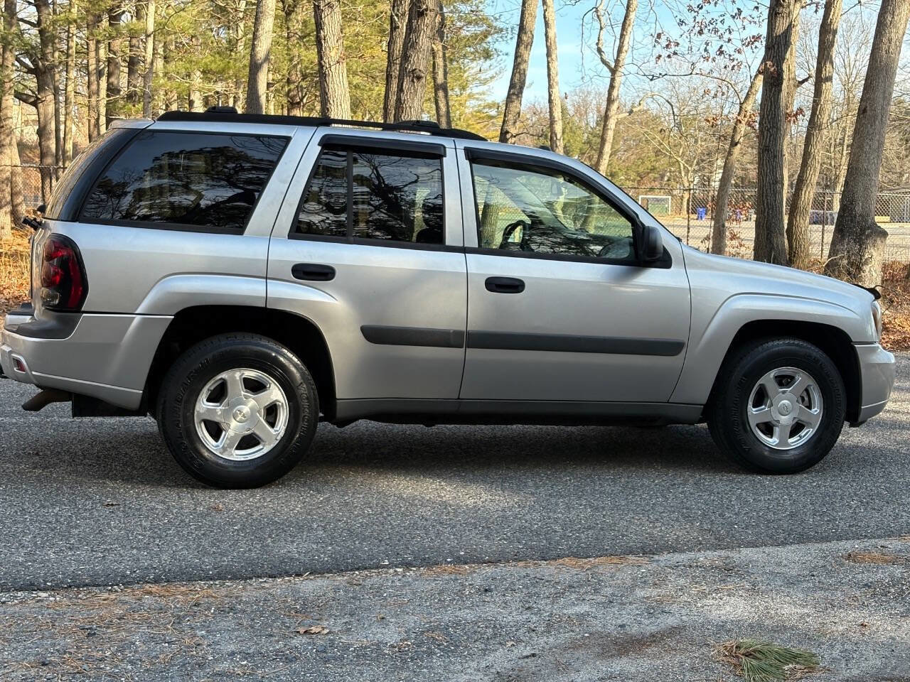 Used 2005 Chevrolet TrailBlazer LS image 5