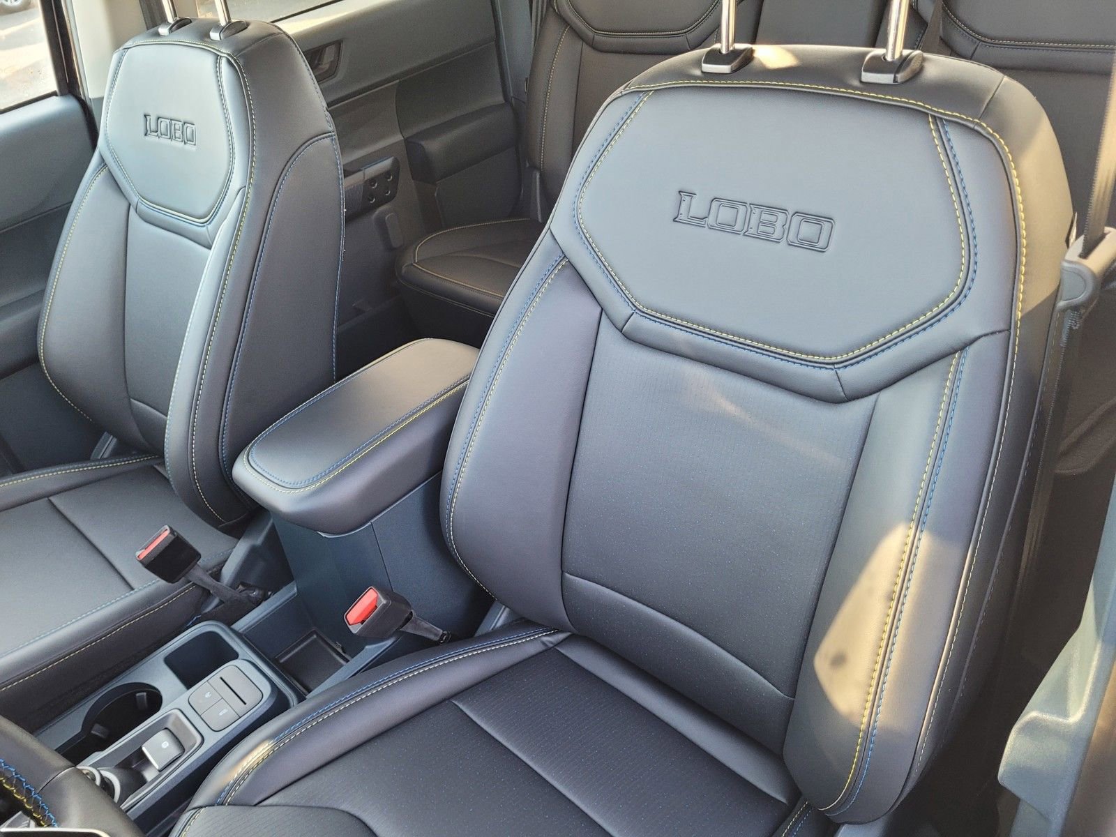 New 2025 Ford Maverick Lobo image 8