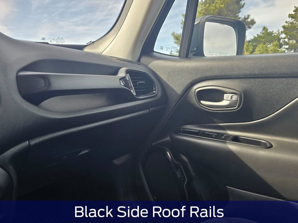 Used 2023 Jeep Renegade Altitude w/ Sun/Sound Group AWD/4WD image 32