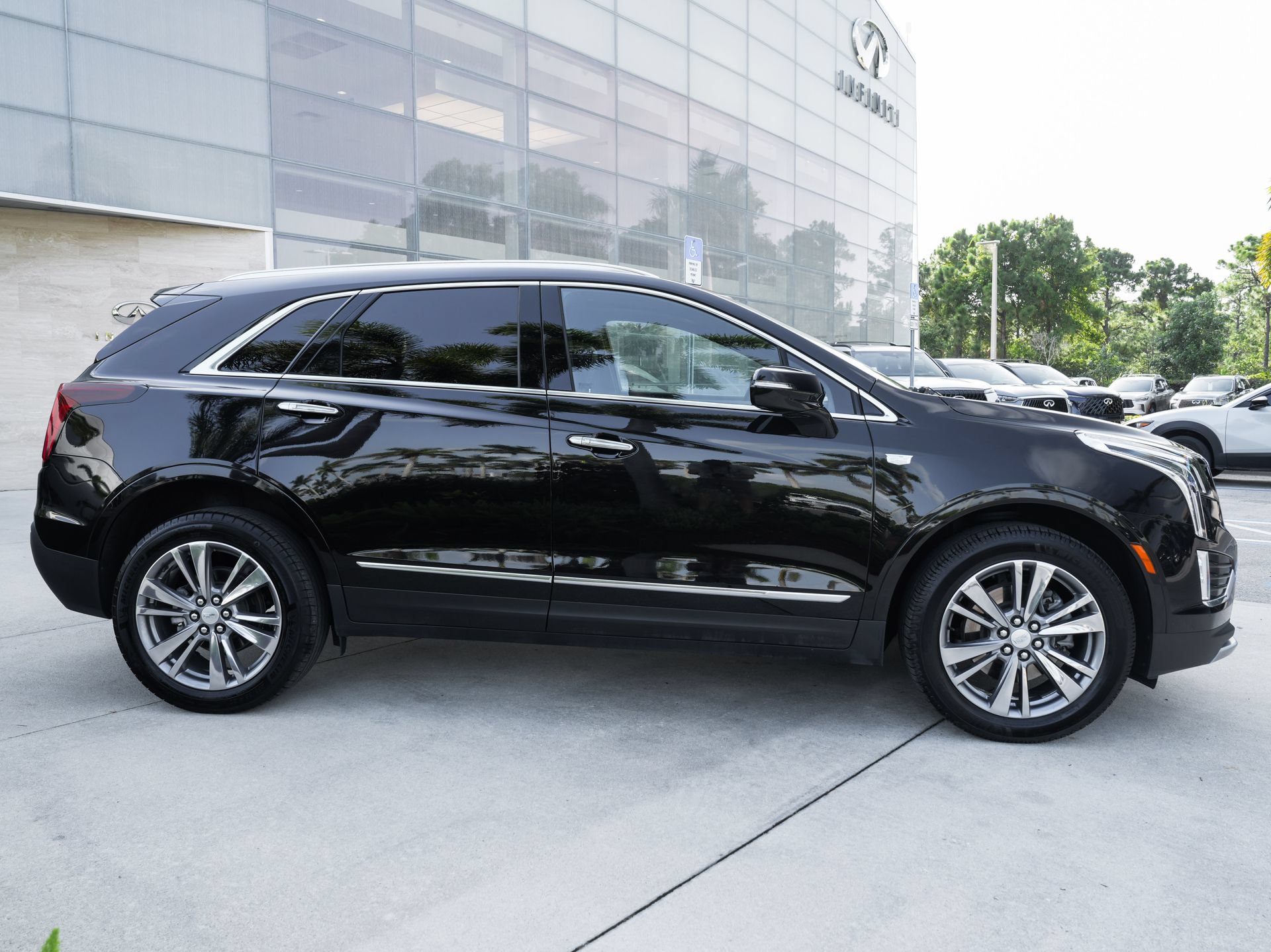 Used 2024 Cadillac XT5 Premium Luxury AWD/4WD image 28