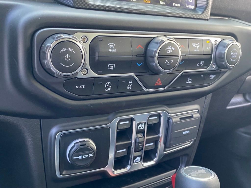 Used 2022 Jeep Gladiator Overland image 36