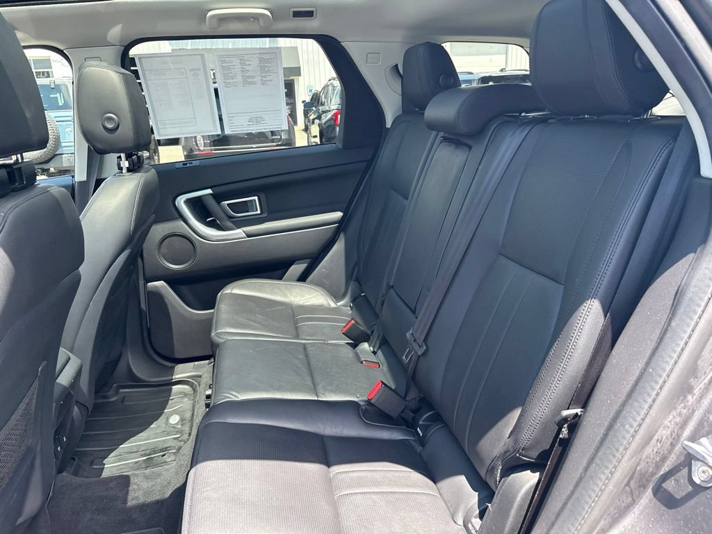 Used 2019 Land Rover Discovery Sport HSE AWD/4WD image 24