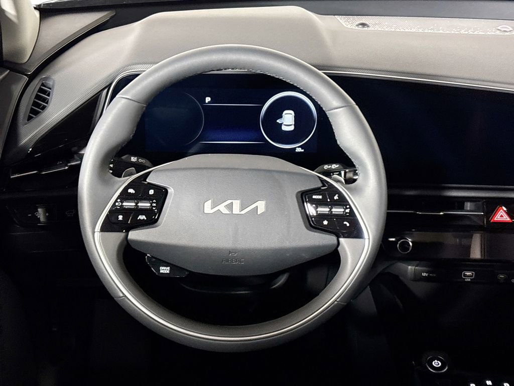 New 2026 Kia Niro Wind FWD image 13