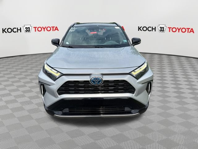 Used 2022 Toyota RAV4 XSE w/ XSE Grade Weather Package AWD/4WD image 2
