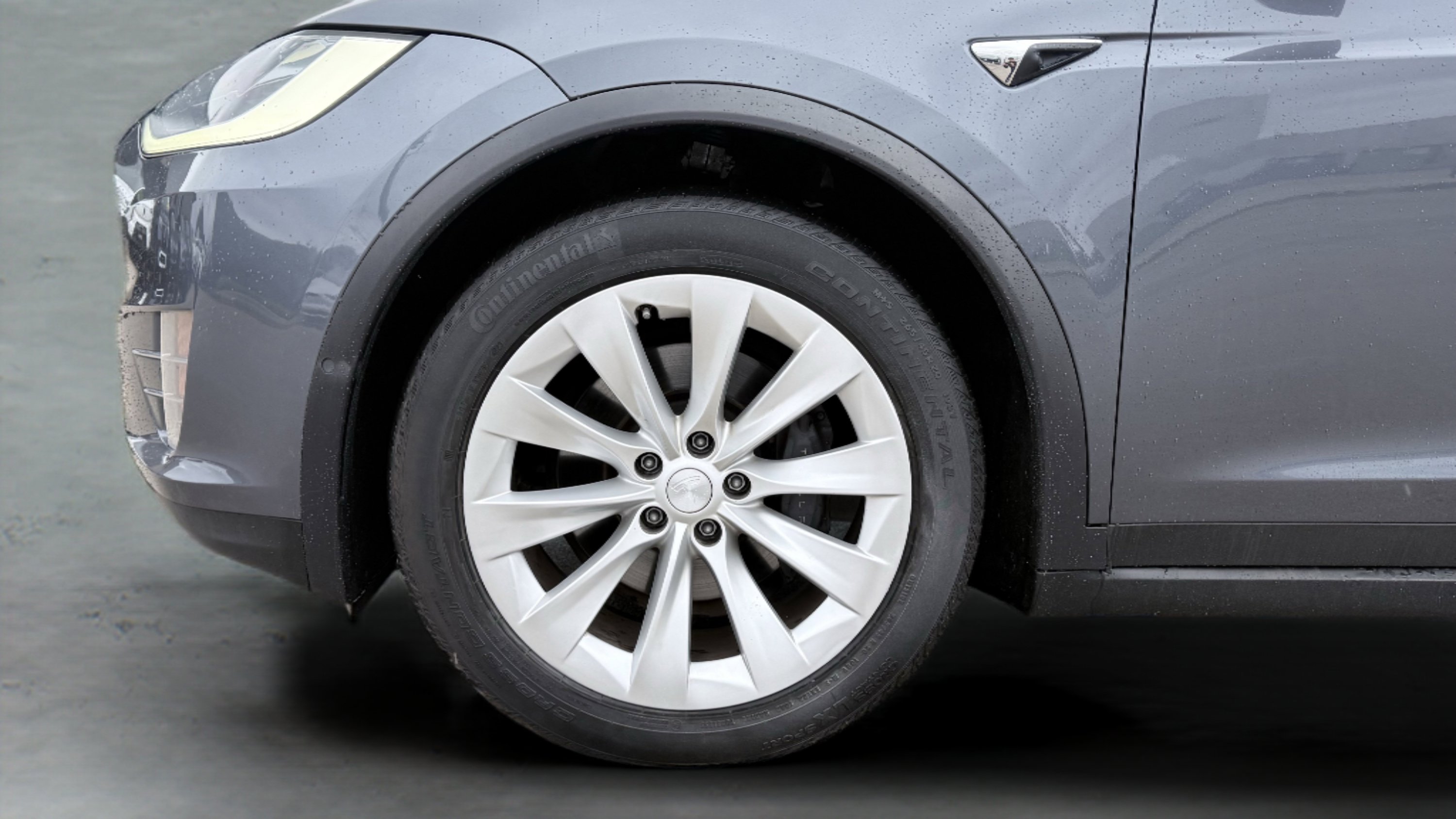 Used 2020 Tesla Model X Long Range AWD/4WD image 19