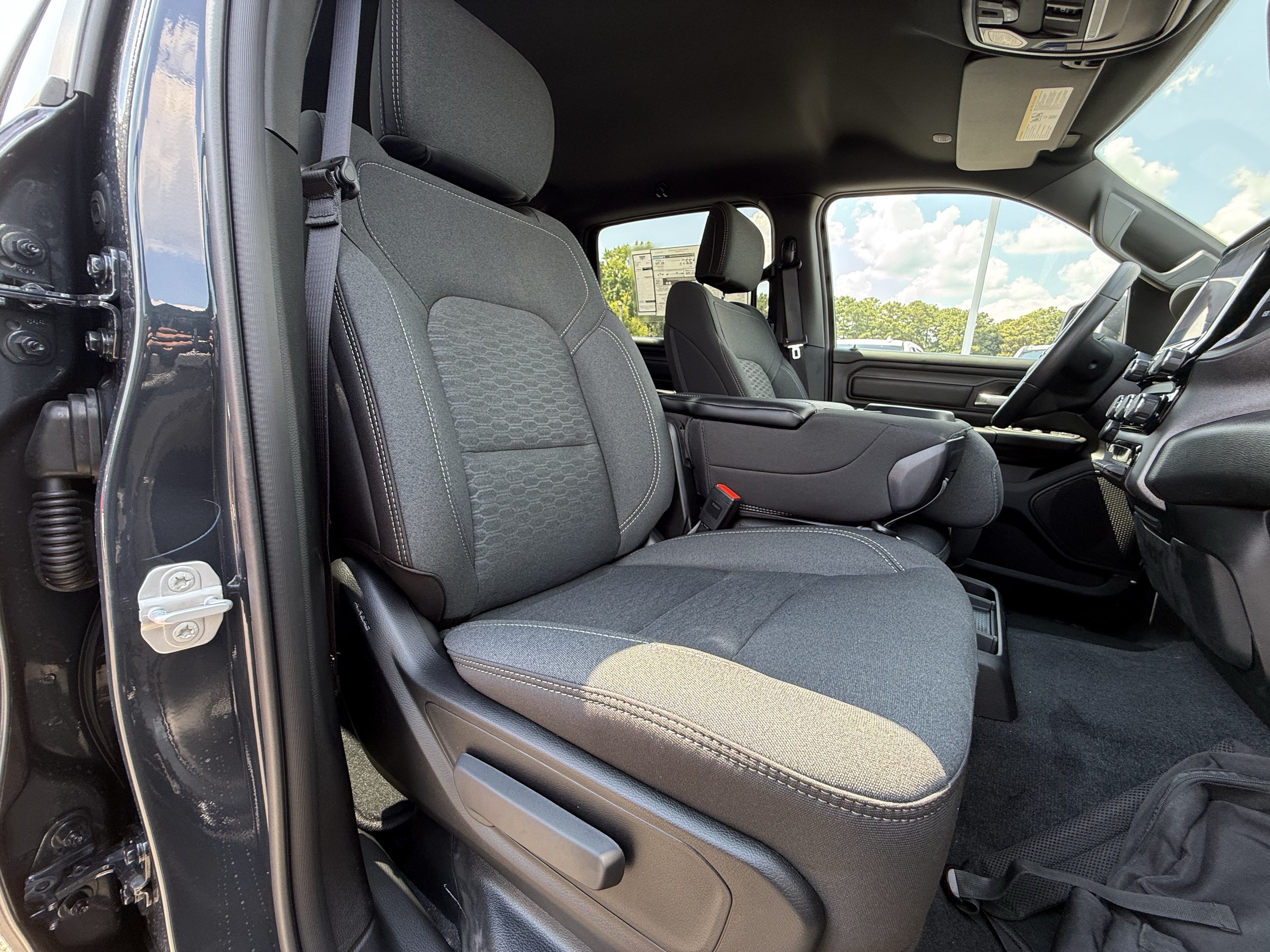 New 2026 RAM 1500 Express RWD image 33