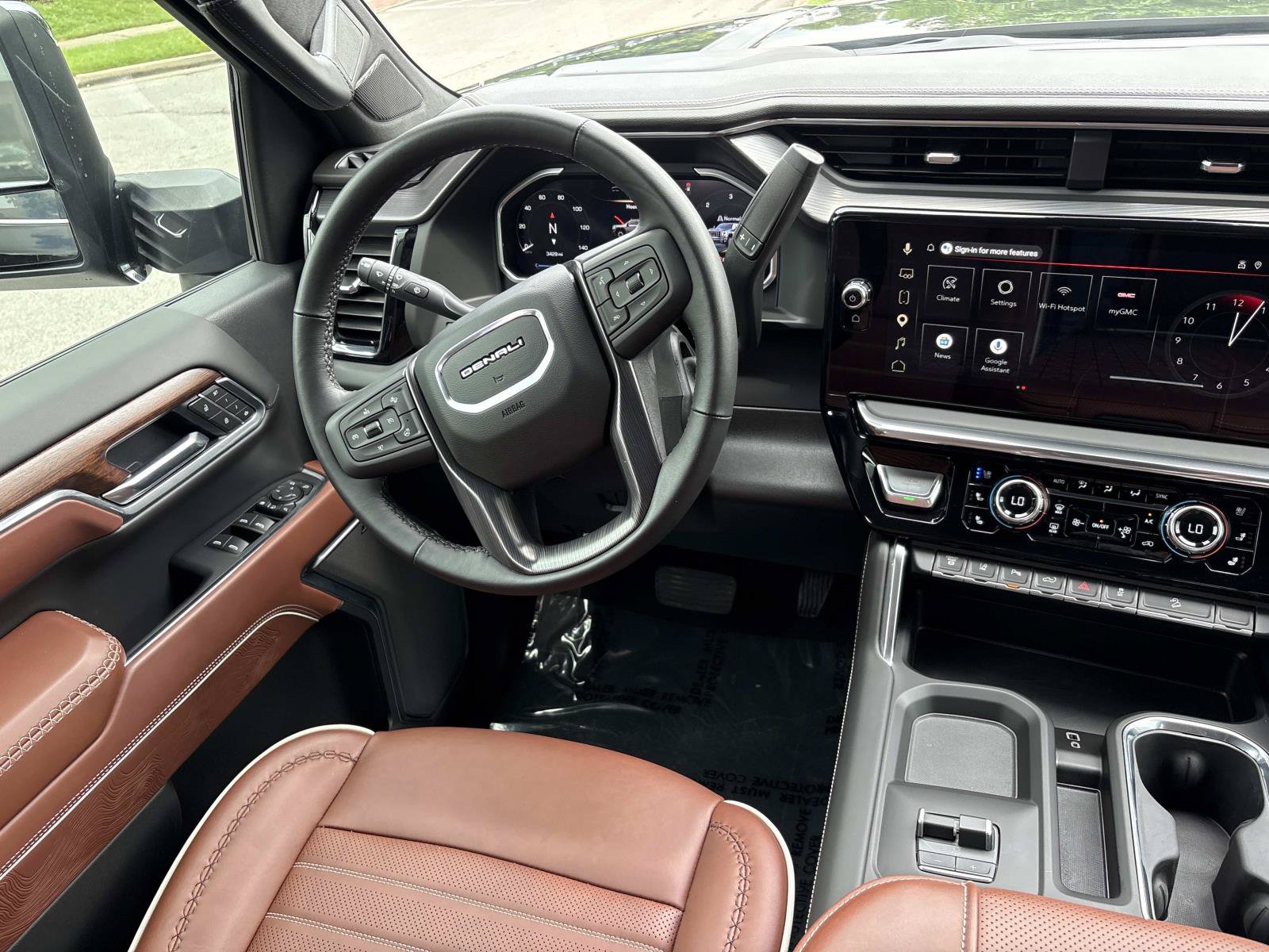Used 2026 GMC Sierra 2500 Denali Ultimate AWD/4WD image 28