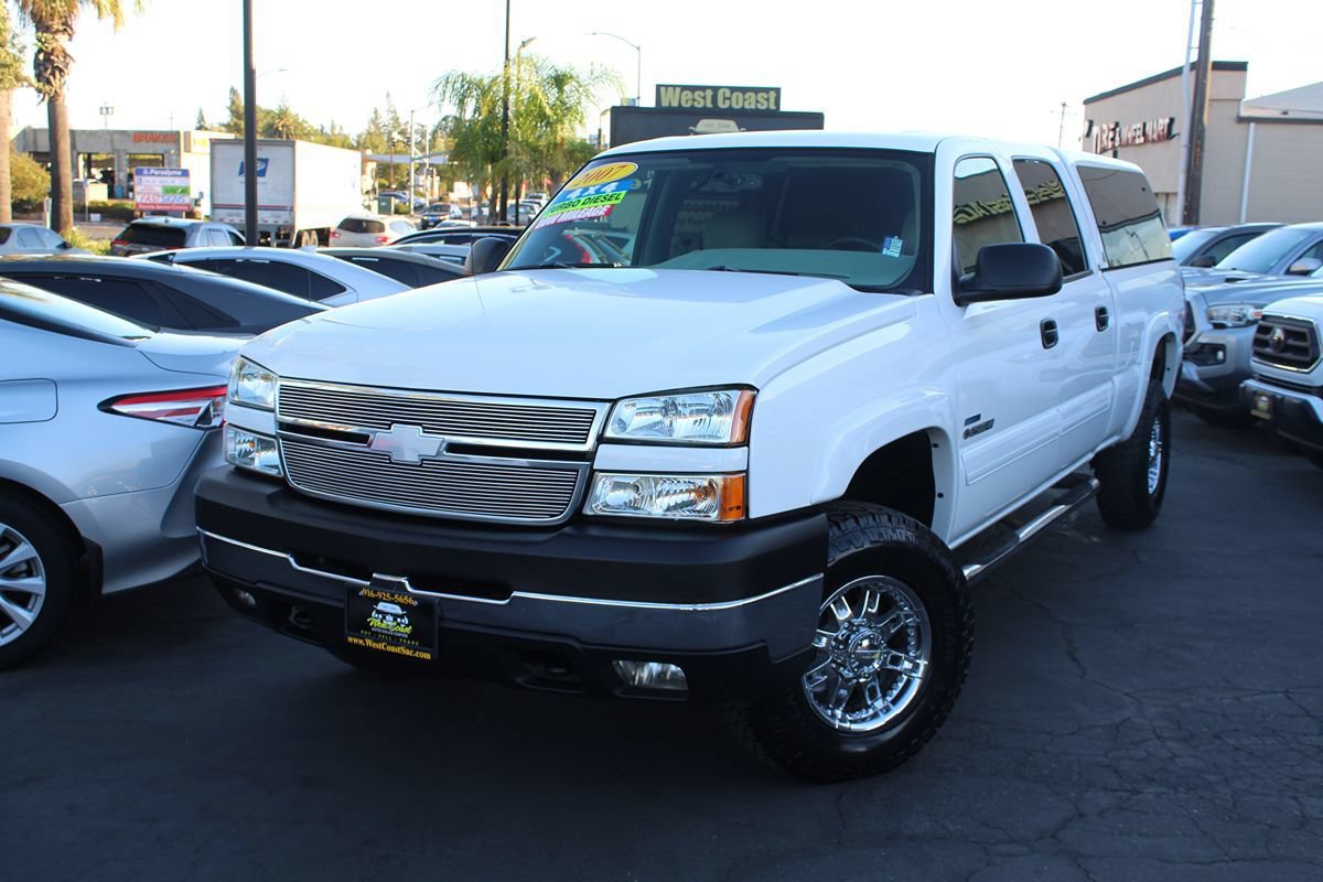 Used 2007 Chevrolet Silverado 2500 LT w/ Heavy-Duty Power Package AWD/4WD image 47