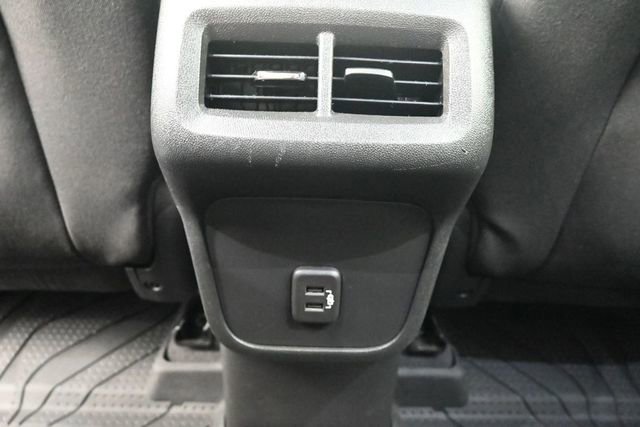 Used 2021 Chevrolet Equinox LT w/ LPO, Floor Liner Package FWD image 31