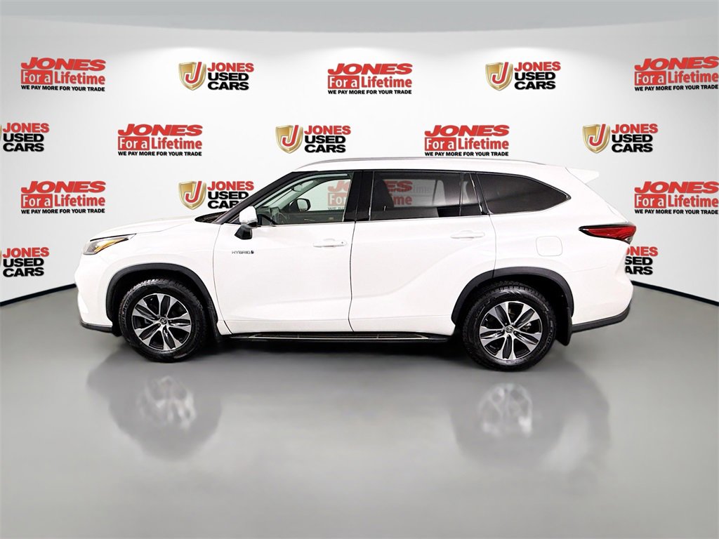 Certified 2020 Toyota Highlander XLE image 16