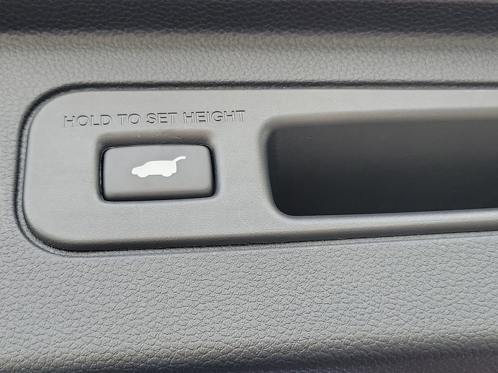 Used 2024 Honda Pilot EX-L image 25