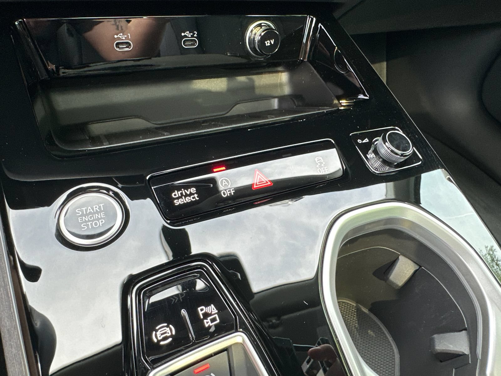 New 2026 Audi A6 Premium Plus AWD/4WD image 21