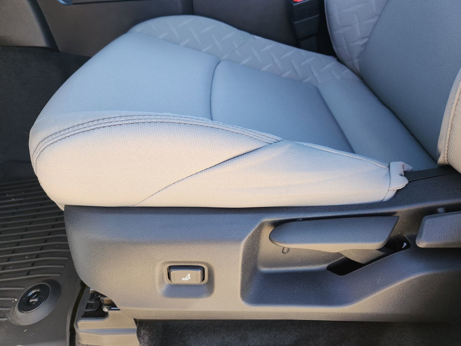 New 2026 Toyota Tacoma SR5 image 20