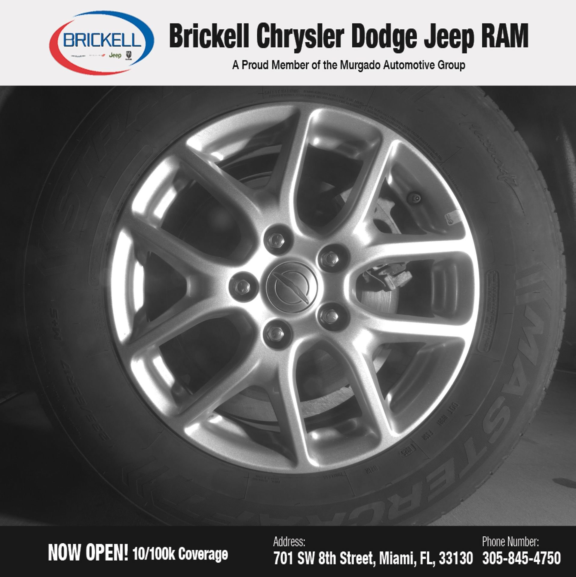 Used 2024 Chrysler Pacifica Touring-L image 13