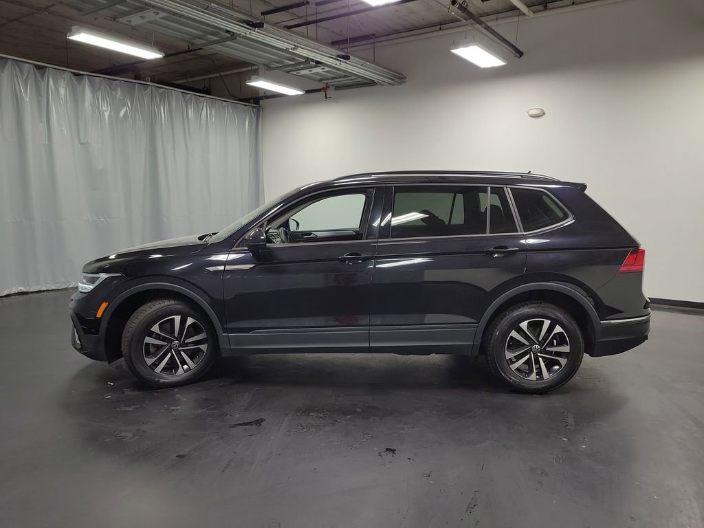 Used 2023 Volkswagen Tiguan S FWD image 5