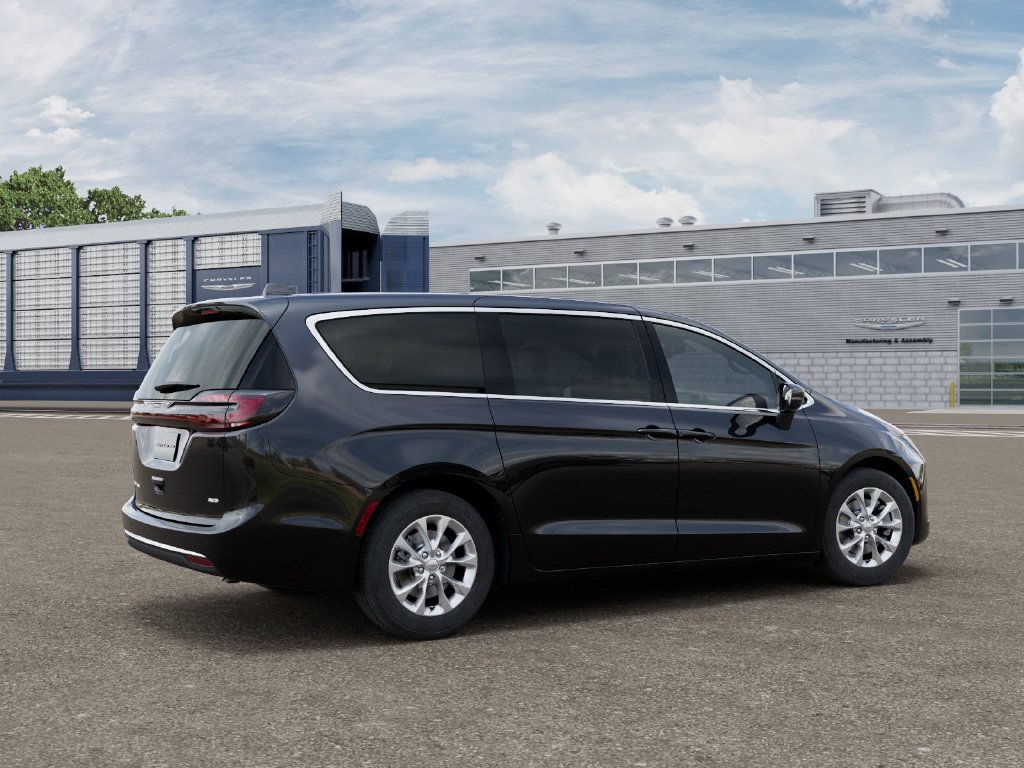 New 2027 Chrysler Pacifica Select AWD/4WD image 5