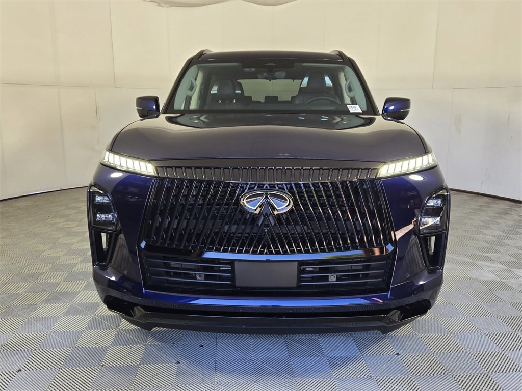 Used 2025 INFINITI QX80 Sensory image 3