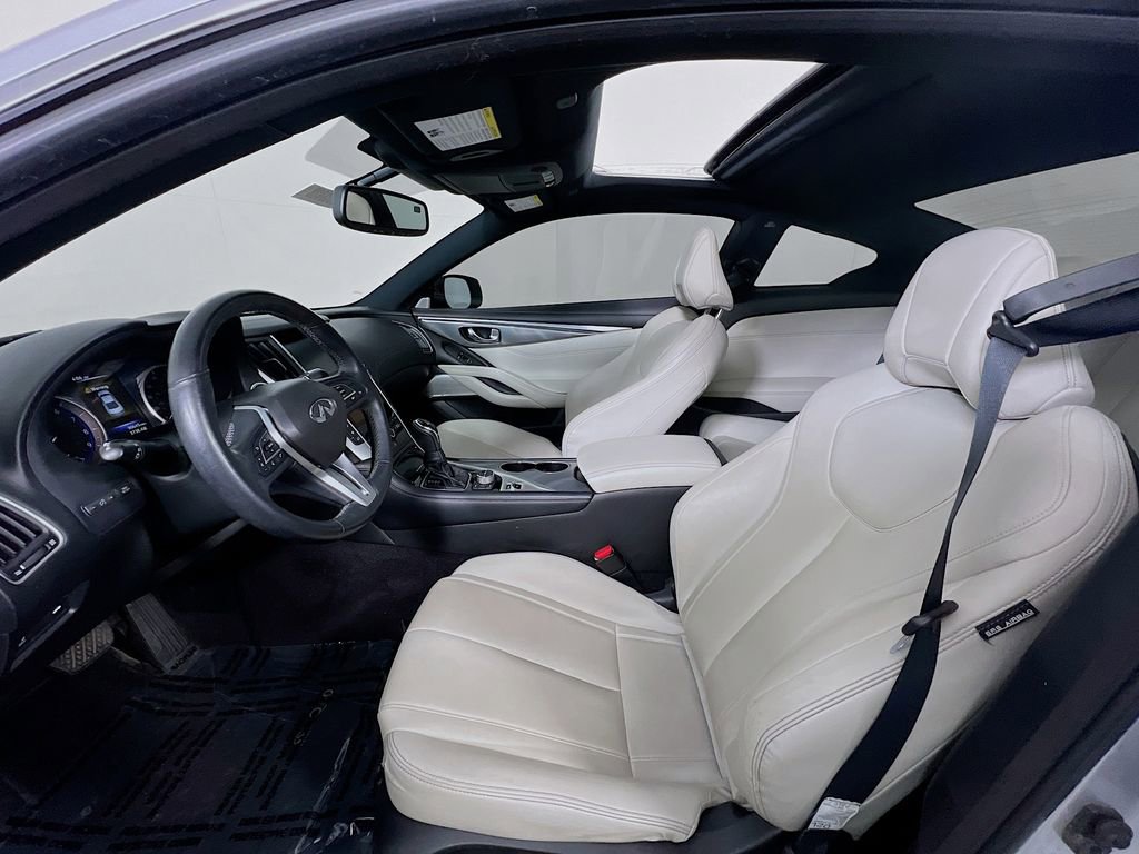 Used 2017 INFINITI Q60 w/ Cargo Package image 20