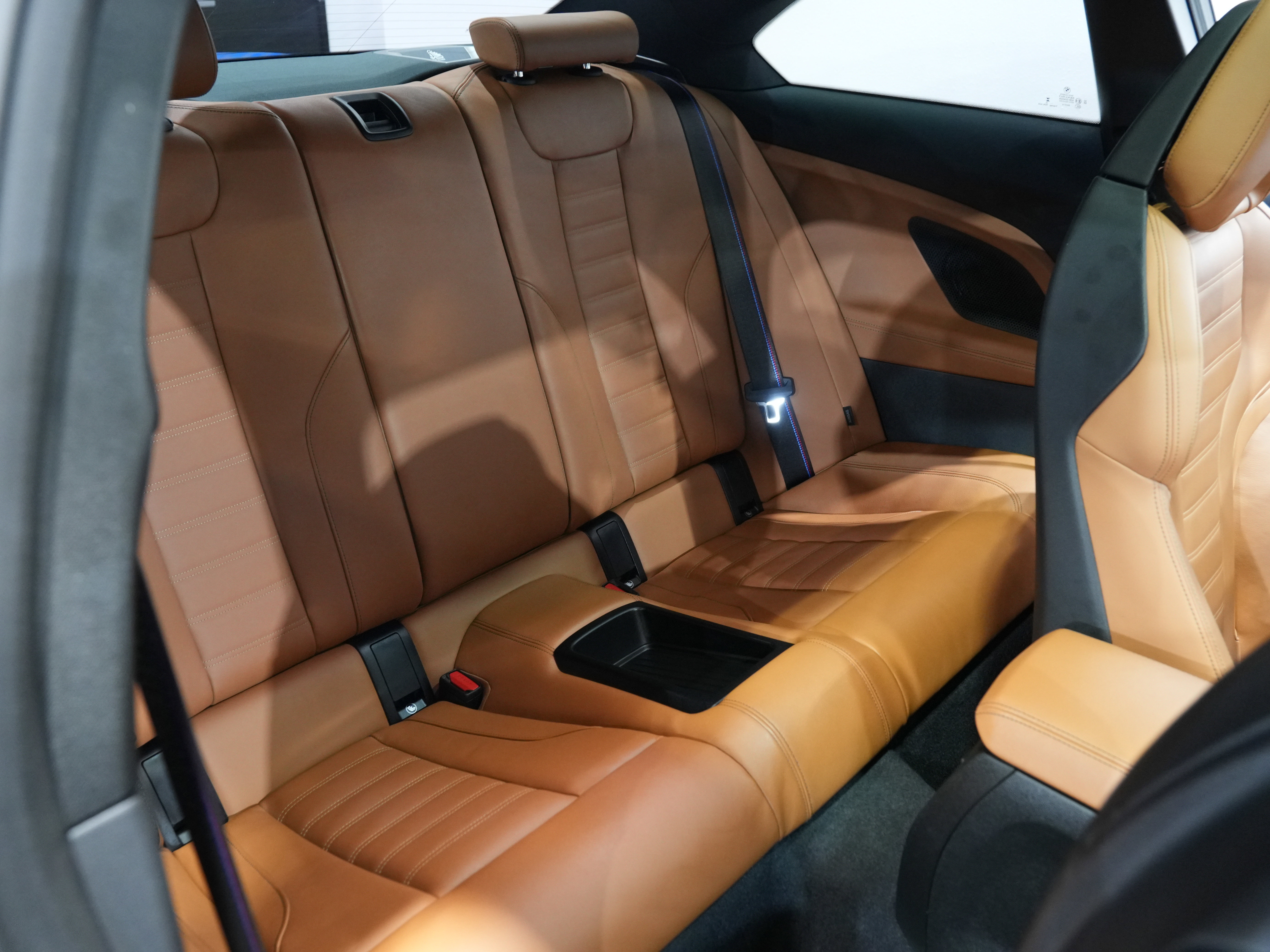 Used 2024 BMW M2 w/ Lighting Package image 32