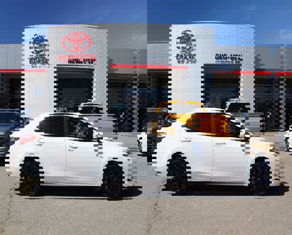 Used 2018 Toyota Corolla LE