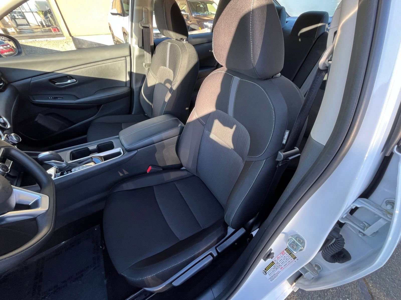 Used 2025 Nissan Sentra SV image 36