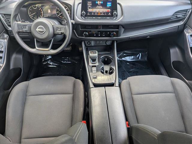 Used 2024 Nissan Rogue S image 17