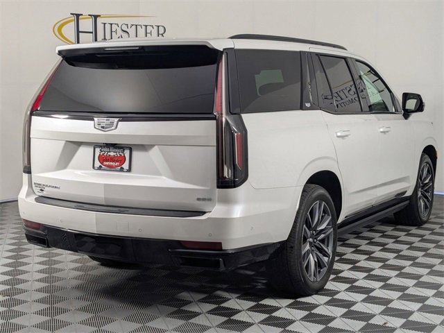 Used 2022 Cadillac Escalade Sport Platinum image 7