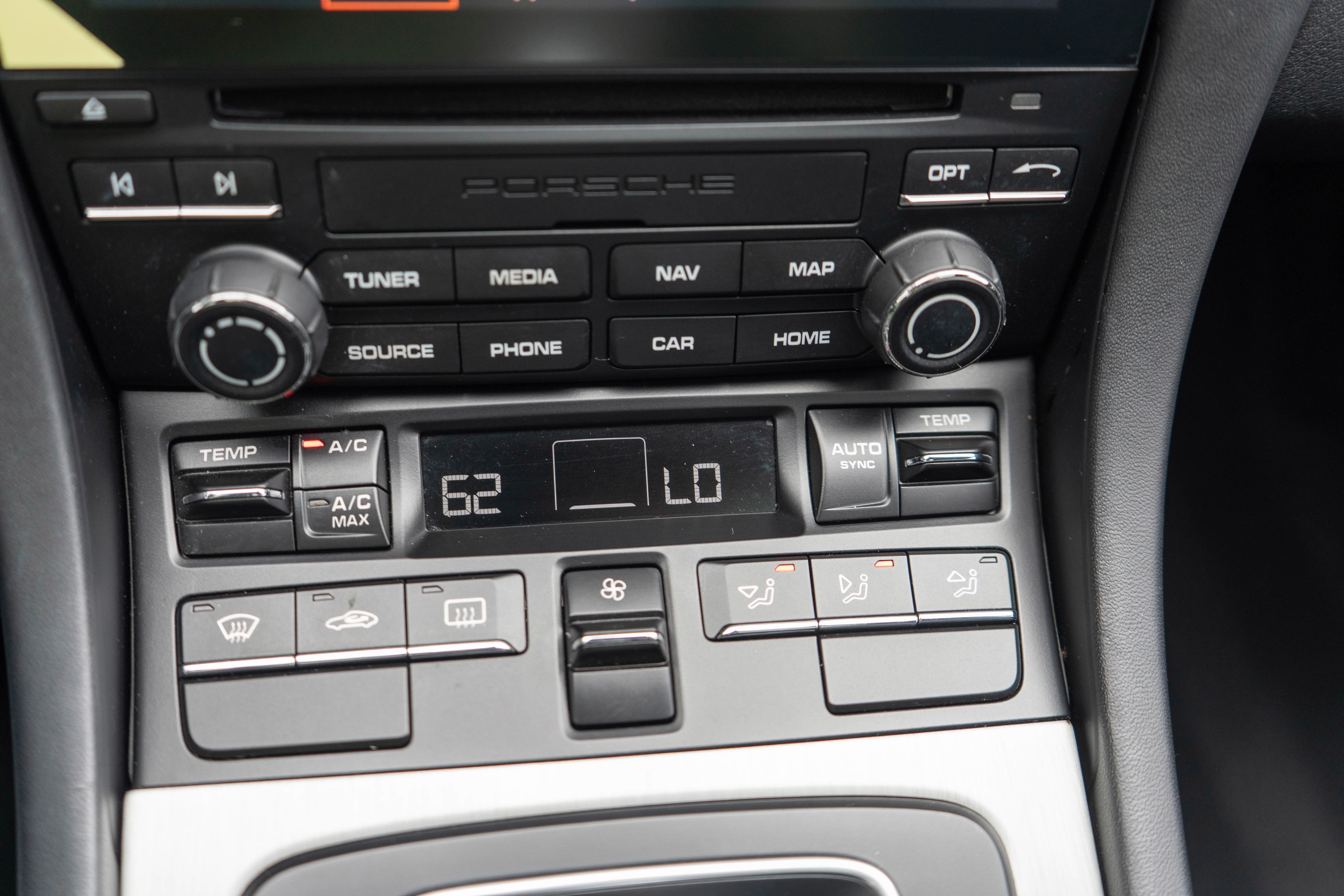 Used 2018 Porsche 911 Carrera S RWD image 23