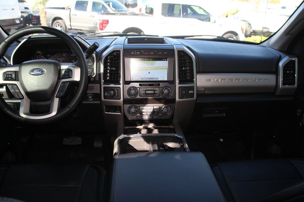Certified 2019 Ford F250 Lariat w/ Lariat Ultimate Package AWD/4WD image 19