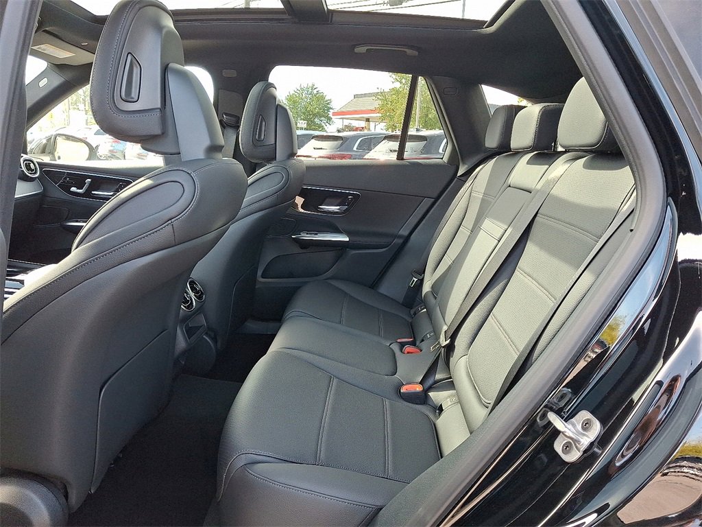 New 2026 Mercedes-Benz GLC 300 4MATIC image 11