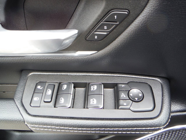 Used 2026 RAM 1500 Laramie AWD/4WD image 24