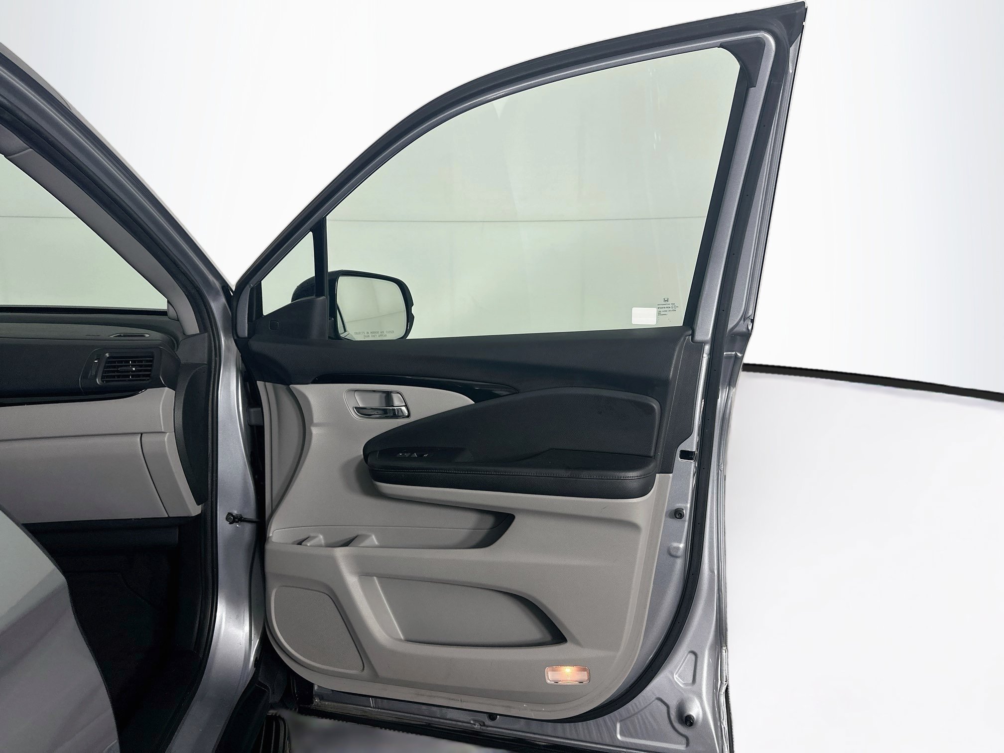 Used 2019 Honda Pilot Elite image 34